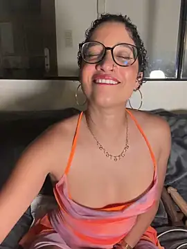 Lauyako online show from June 2026 08:26:02 PM