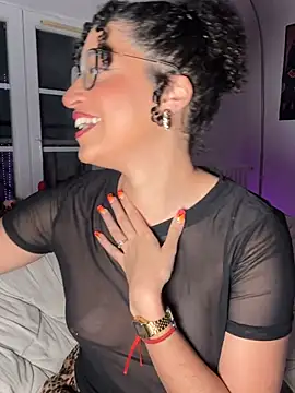 Lauyako online show from March 2026 08:43:02 PM