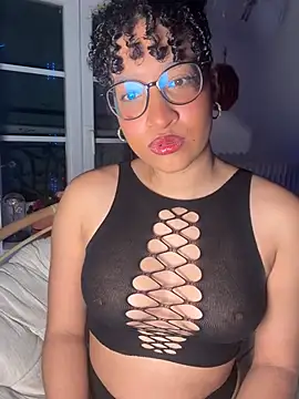 Lauyako online show from March 2026 02:58:01 PM