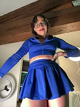 Snapshot of Lauyako chatting on March 2025 07:03:02 PM Lauyako online show from March 2025 07:03:02 PM