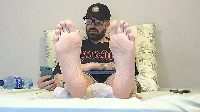 MattxFeet online show from February 2026 05:13:02 PM