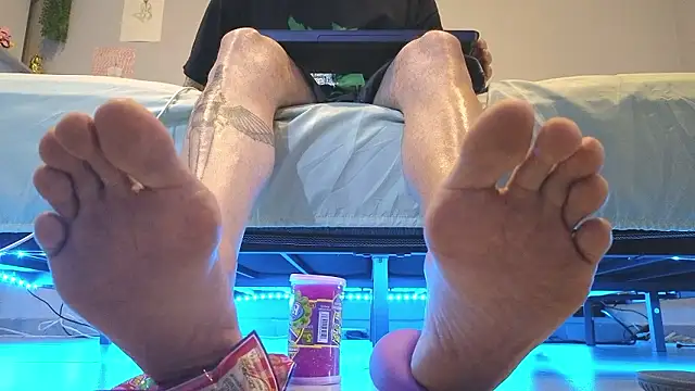 MattxFeet online show from February 2026 08:49:02 PM