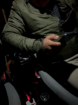 Snapshot of deea900 chatting on December 2025 07:15:02 PM deea900 online show from December 2025 07:15:02 PM