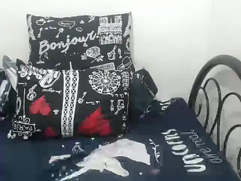 Snapshot of stacie_iris chatting on November 2025 06:45:02 PM stacie iris online show from November 2025 06:45:02 PM