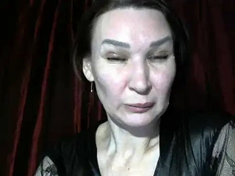 PrettyAndWild online show from December 2024 02:28:02 PM