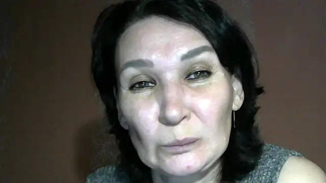 PrettyAndWild online show from September 2025 03:38:02 PM