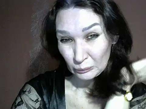 PrettyAndWild online show from February 2025 04:47:01 PM