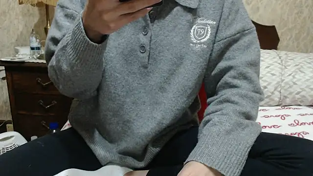 fabiolagg online show from April 2026 06:19:02 AM