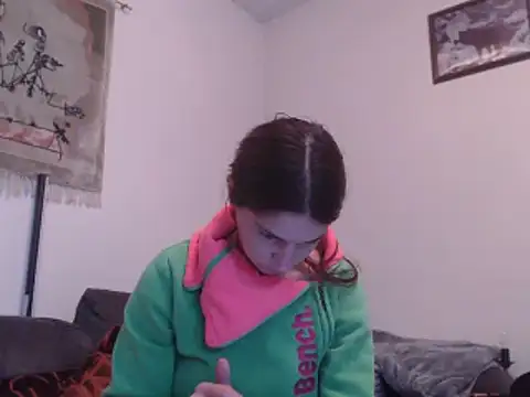 Geile-Luna online show from November 2025 05:50:01 PM