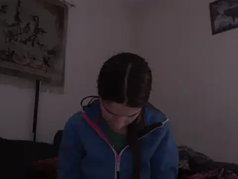 Geile-Luna online show from October 2025 02:28:01 PM