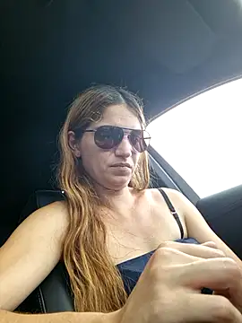 Snapshot of Geile-Luna chatting on July 2026 05:32:02 PM Geile-Luna online show from July 2026 05:32:02 PM