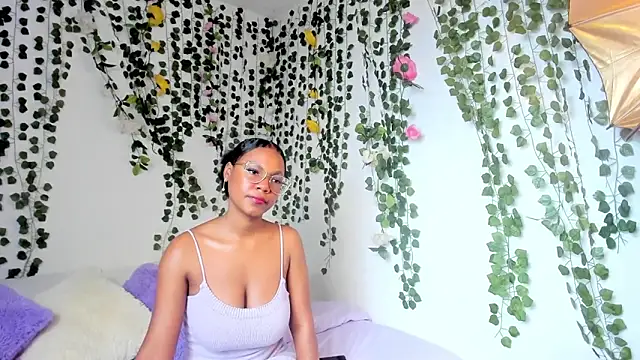 violeta milleer online show from February 2025 05:20:01 PM