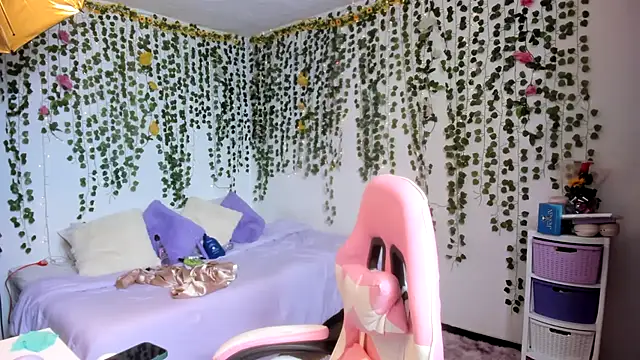 violeta milleer online show from November 2025 05:23:02 PM