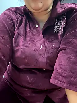 Snapshot of Preet_Kaur_69 chatting on November 2025 06:01:01 PM Preet Kaur 69 online show from November 2025 06:01:01 PM