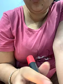 Snapshot of Preet_Kaur_69 chatting on November 2025 05:58:02 PM Preet Kaur 69 online show from November 2025 05:58:02 PM