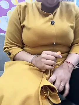 Snapshot of Preet_Kaur_69 chatting on December 2025 10:16:02 AM Preet Kaur 69 online show from December 2025 10:16:02 AM