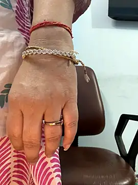 Snapshot of Preet_Kaur_69 chatting on November 2025 06:19:02 PM Preet Kaur 69 online show from November 2025 06:19:02 PM