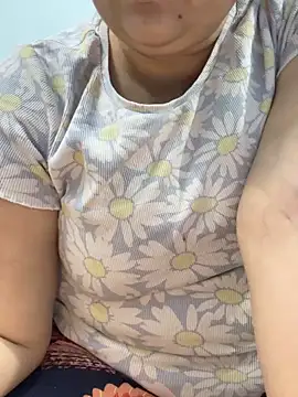 Snapshot of Preet_Kaur_69 chatting on November 2025 05:57:01 PM Preet Kaur 69 online show from November 2025 05:57:01 PM