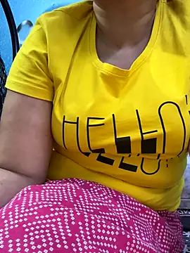 Snapshot of Preet_Kaur_69 chatting on October 2025 11:23:01 AM Preet Kaur 69 online show from October 2025 11:23:01 AM