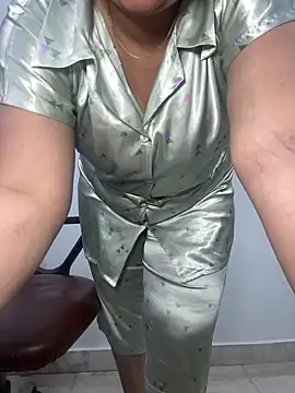 Snapshot of Preet_Kaur_69 chatting on March 2025 06:03:01 PM Preet Kaur 69 online show from March 2025 06:03:01 PM