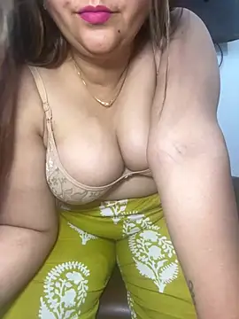 Snapshot of Preet_Kaur_69 chatting on February 2025 04:27:01 PM Preet Kaur 69 online show from February 2025 04:27:01 PM