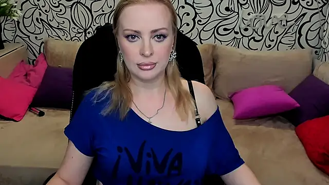 Hotdreamhere online show from June 2026 12:49:02 PM
