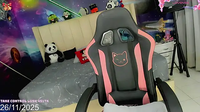 Nella Dolls online show from November 2025 12:05:01 PM