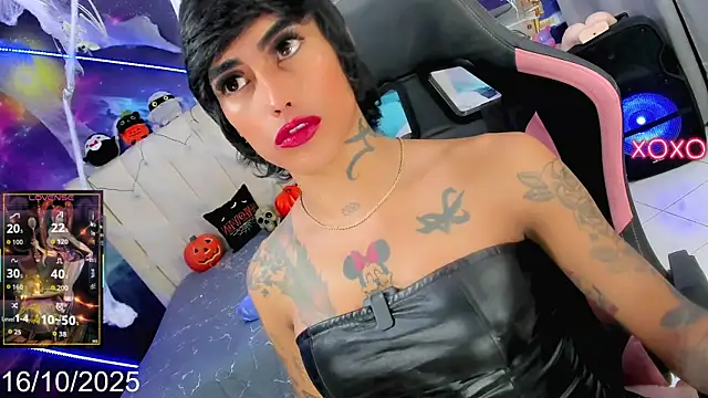 Nella Dolls online show from October 2025 07:00:02 PM