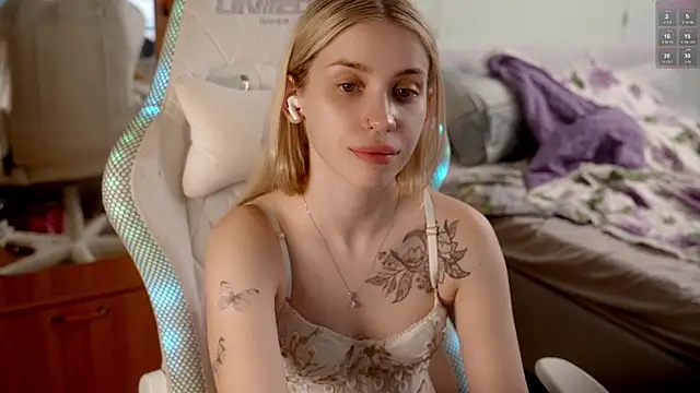 ho1yho1e online show from April 2026 07:41:02 PM