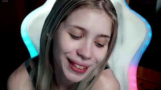 ho1yho1e online show from November 2025 06:56:01 PM