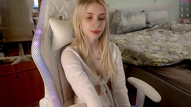 ho1yho1e online show from April 2026 09:27:01 PM