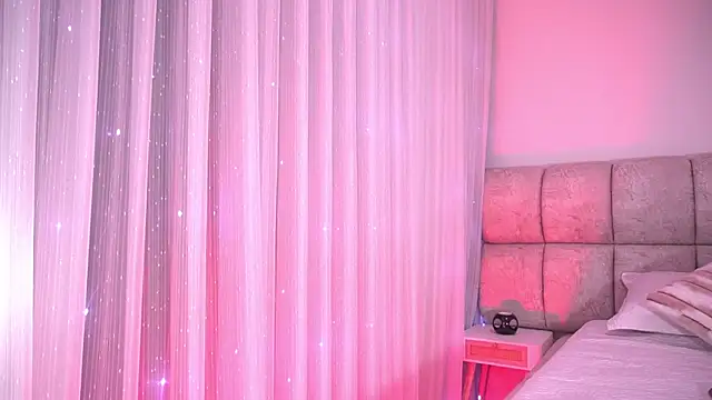 katy rioss online show from December 2025 12:15:02 PM