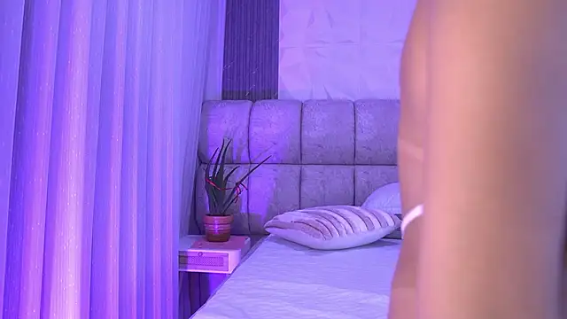 katy rioss online show from February 2026 11:54:01 AM