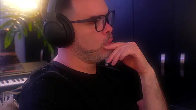 Snapshot of Sanders_White chatting on September 2025 07:58:02 PM Sanders White online show from September 2025 07:58:02 PM