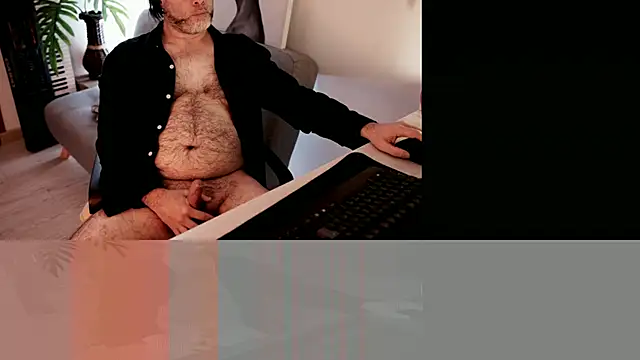 Snapshot of Sanders_White chatting on December 2024 02:37:02 AM Sanders White online show from December 2024 02:37:02 AM