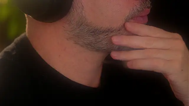 Snapshot of Sanders_White chatting on September 2025 04:54:02 PM Sanders White online show from September 2025 04:54:02 PM