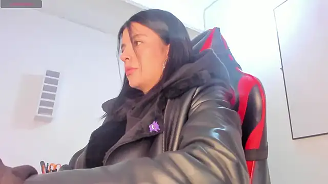 AneeSmith online show from March 2025 04:19:02 PM