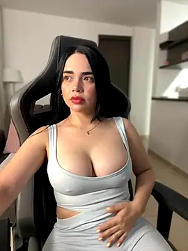 GeorginaJones online show from October 2025 02:53:01 AM