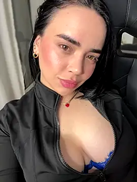 GeorginaJones online show from October 2025 01:28:01 AM