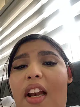 Snapshot of Lia_sexx chatting on November 2025 07:03:03 PM Lia sexx online show from November 2025 07:03:03 PM