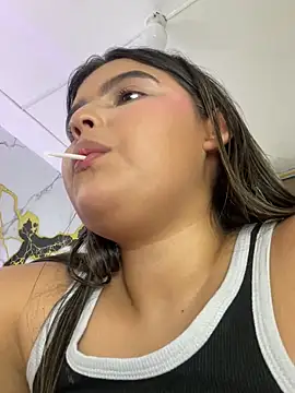 Lia sexx online show from March 2025 06:18:01 PM