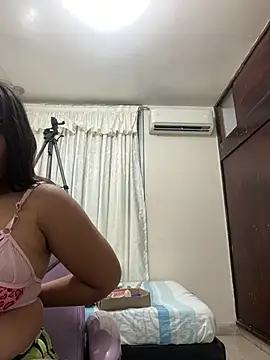 Lia sexx online show from February 2026 12:22:02 PM