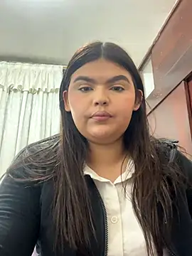 Lia sexx online show from October 2025 11:23:01 AM
