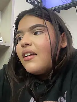 Lia sexx online show from December 2025 07:07:02 PM