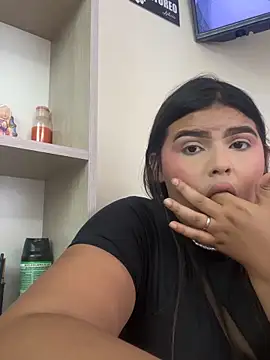 Lia sexx online show from March 2026 06:36:01 PM