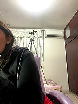 Lia sexx online show from October 2025 07:03:02 PM
