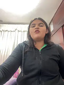 Snapshot of Lia_sexx chatting on November 2025 07:18:01 PM Lia sexx online show from November 2025 07:18:01 PM