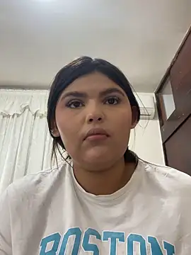 Snapshot of Lia_sexx chatting on November 2025 07:14:02 PM Lia sexx online show from November 2025 07:14:02 PM