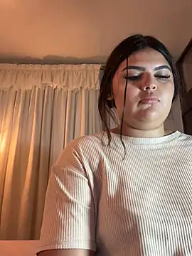 Lia sexx online show from February 2026 12:13:02 PM