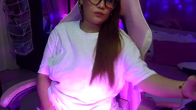 yourbabe Brielle online show from February 2026 06:00:02 AM